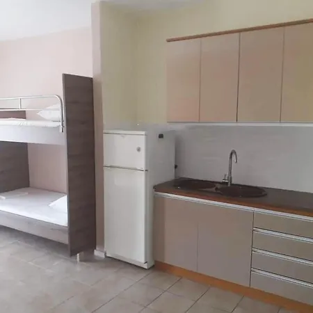 Guest house Lemar Sarti