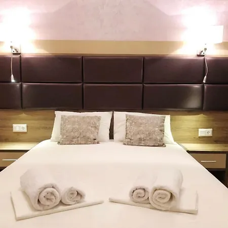 Lemar Guest house *