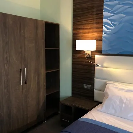 Guest house Lemar