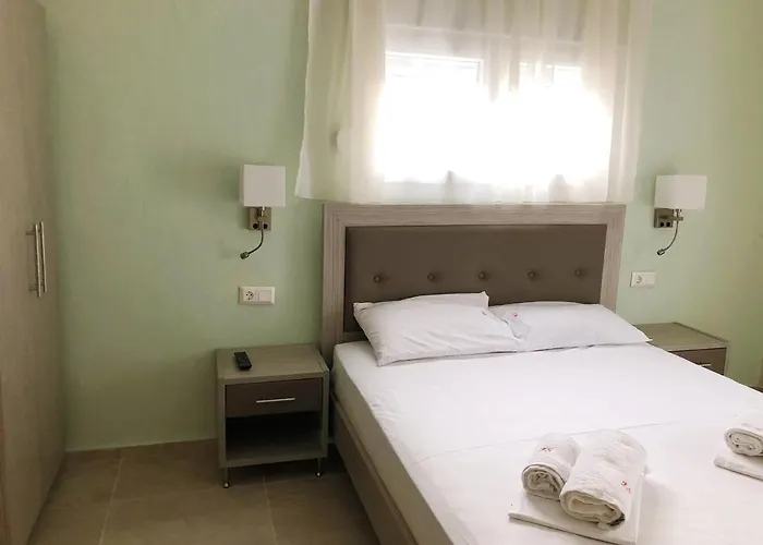 Lemar Casa de hóspedes Sárti