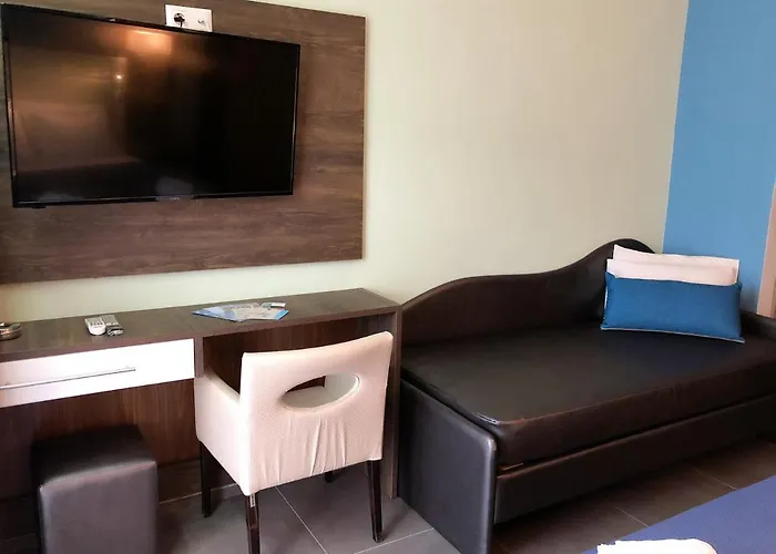 招待所 Lemar 萨尔蒂